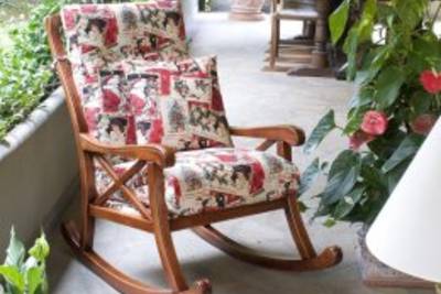 Кресла качалки – уют и комфорт в одном предмете